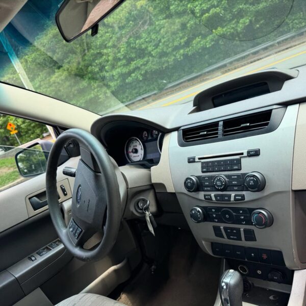 2010 Ford Focus SE