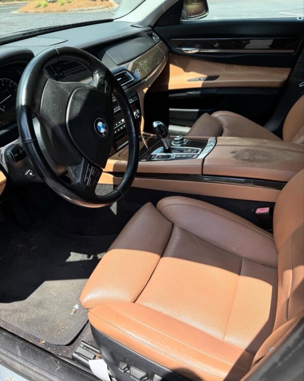 2011 BMW 750LI