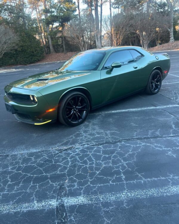 2018 Dodge Challenger SXT