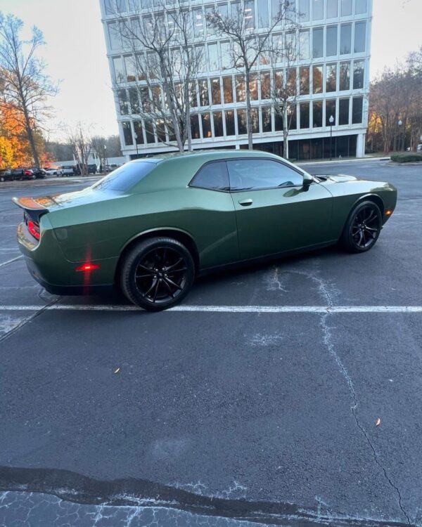 2018 Dodge Challenger SXT
