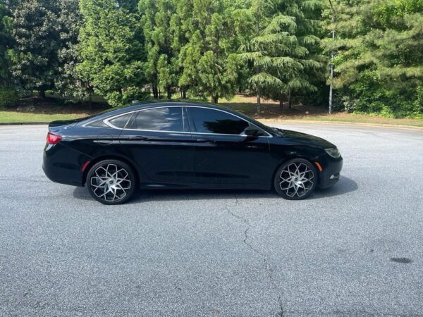 2016 Chrysler 200