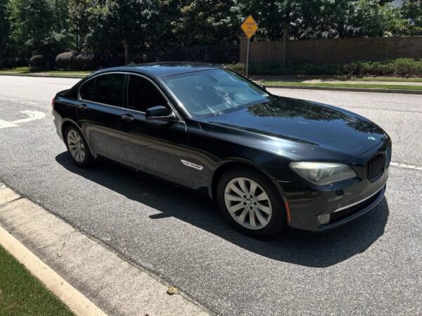 2013 BMW 750i