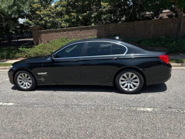 2013 BMW 750i