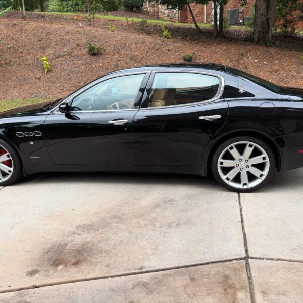 2006 Maserati Quattroporte